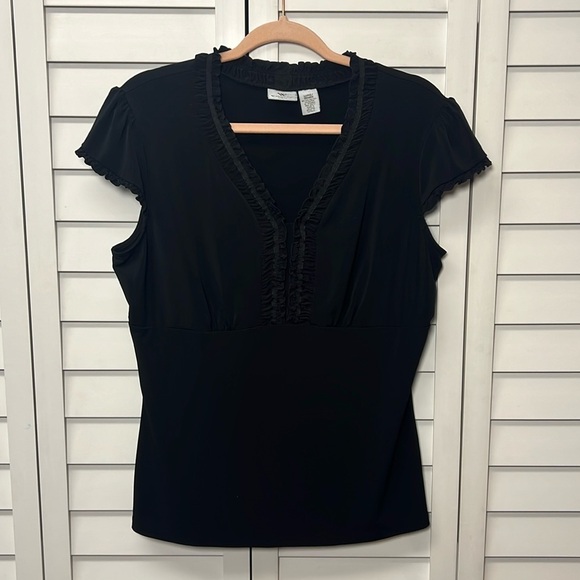 Worthington V-Neck Stretch Ruffle Top Size Large Black - Picture 2 of 8